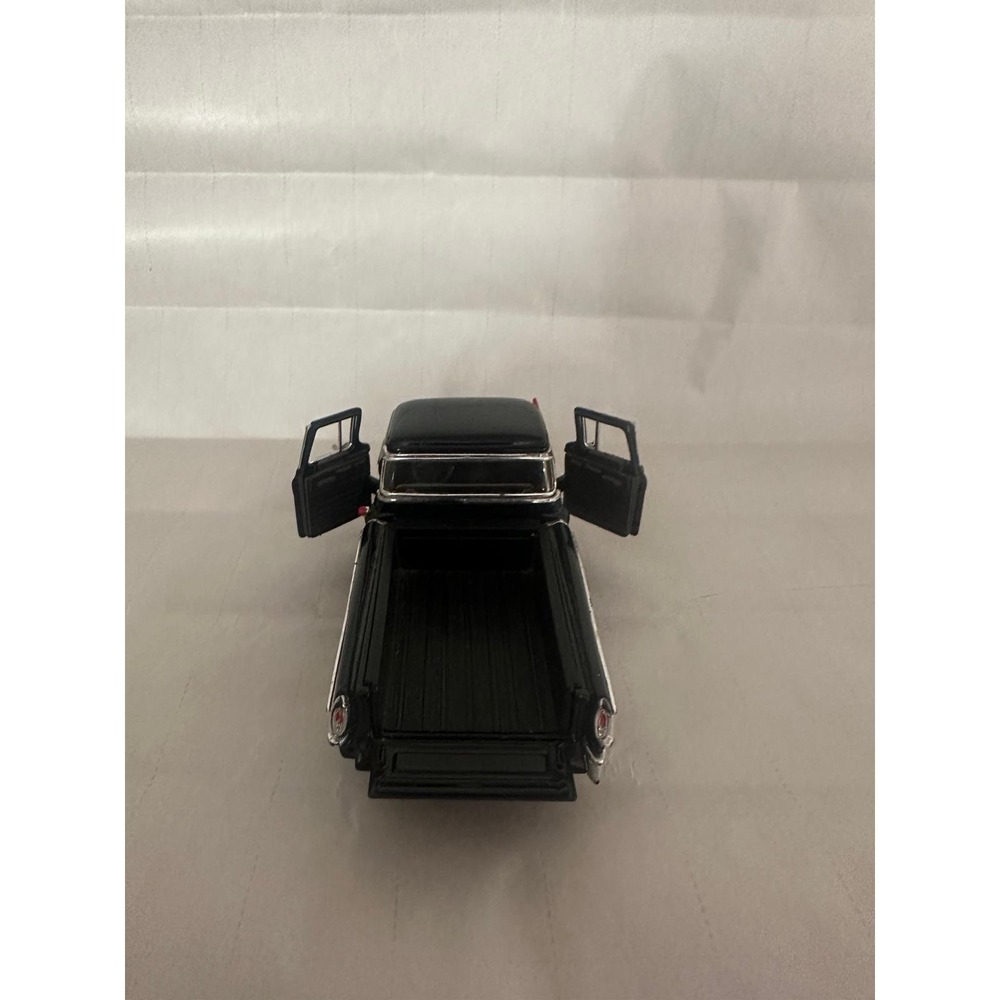 Ltd Edt 1957 Chevy Cameo Pickup 1:28 Diecast – Colorado - U.S. Mint State Quarte